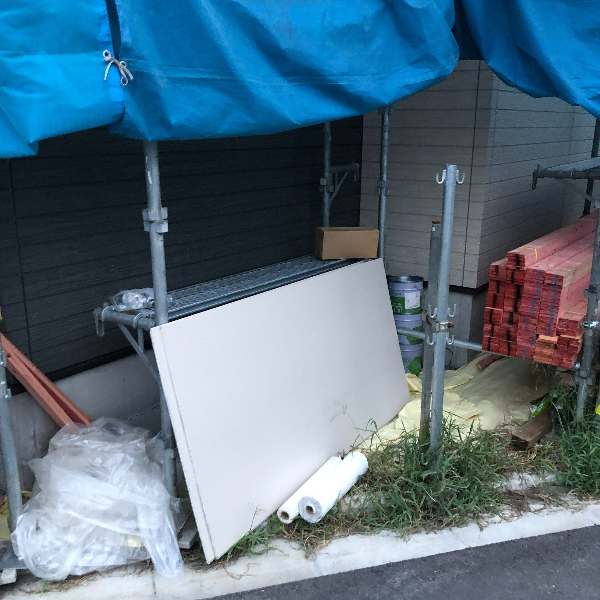 新築の外構工事で大切なのは、建物との調和だけでなく、生活動線